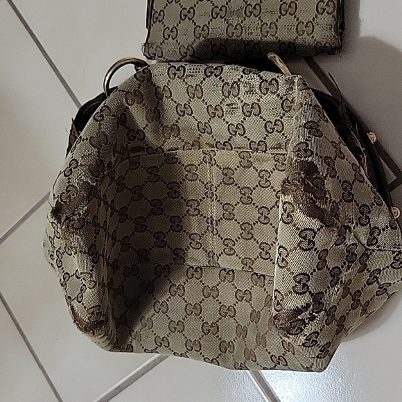 Authentic gucci bag and wallet - Picture 3 of 17